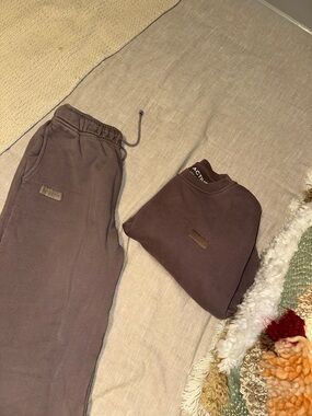 Mauve Set Active matching set